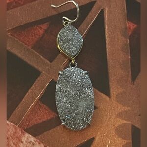 Glisten Up Earring On French Wire Drops
(Single Earring Only)